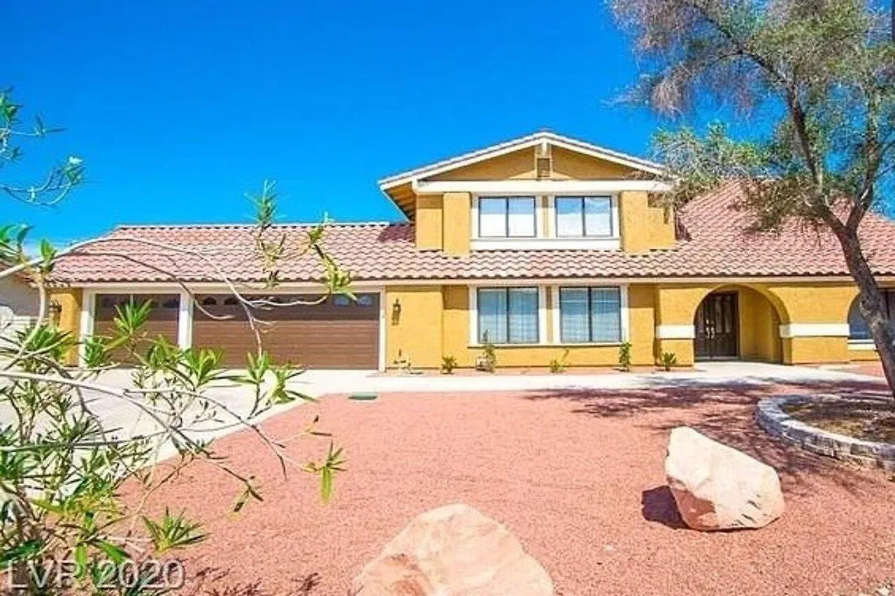 10B 9Ba Mansion Sleeps 22 With Pool And Spa Las Vegas