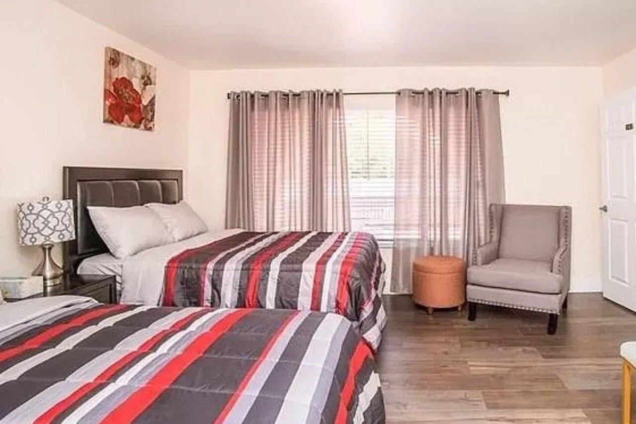 10B 9Ba Mansion Sleeps 22 With Pool And Spa Las Vegas 0*,  Estados Unidos